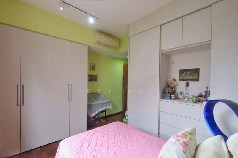 Miltonia Residences, 522 Miltonia Close, 3 Bedrooms, 1,173 sqft, Condominium For Sale, by Rey Ng, 23744411 - PropertyGuru.com.sg
