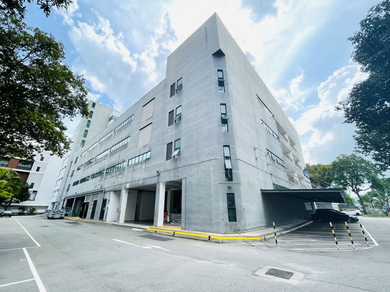 PAYA LEBAR BUSINESS SPACE. Semi-fitted. Tech Service, Call Ctr, Lift Lobby Frontage 5 mins walk MRT, Other Sizes: 5000+, 10500~15000 sqft can sub divide. CONTACT: +6596881177, 8,000 sqft, Light Industrial (B1) For Rent, by KOH HOONG TSE (ADRIAN), 23746534 - CommercialGuru.com.sg