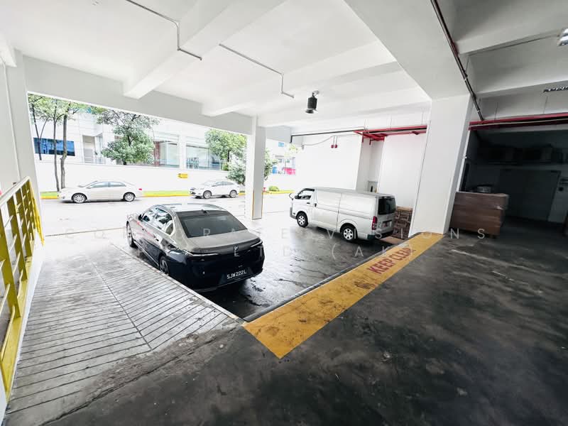 PAYA LEBAR BUSINESS SPACE. Semi-fitted. Tech Service, Call Ctr, Lift Lobby Frontage 5 mins walk MRT, Other Sizes: 5000+, 10500~15000 sqft can sub divide. CONTACT: +6596881177, 8,000 sqft, Light Industrial (B1) For Rent, by KOH HOONG TSE (ADRIAN), 23746534 - CommercialGuru.com.sg