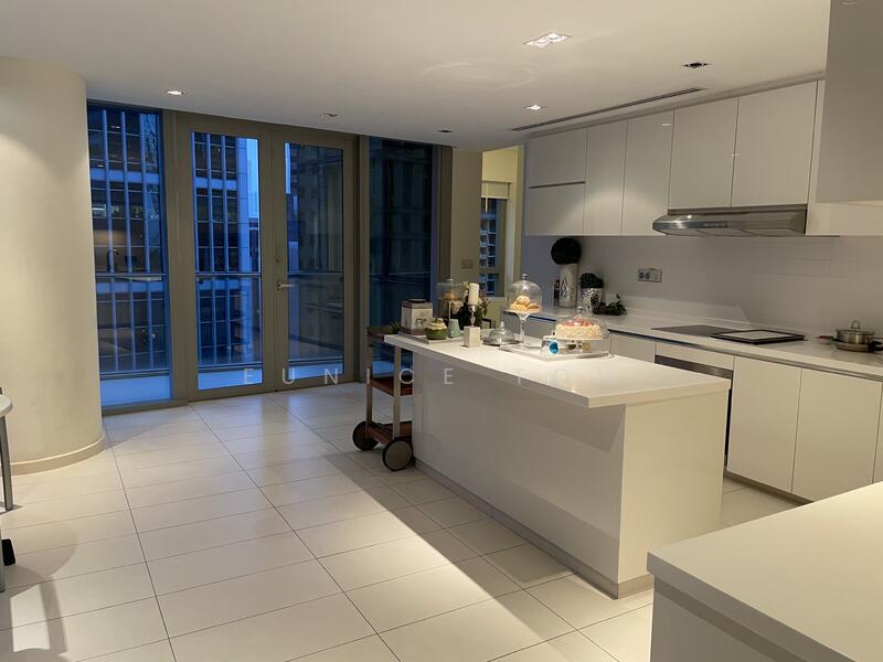 One Shenton, 1 Shenton Way, 4 Bedrooms, 5,963 sqft, Condominium For Rent, by Eunice Toh, 23747205 - PropertyGuru.com.sg
