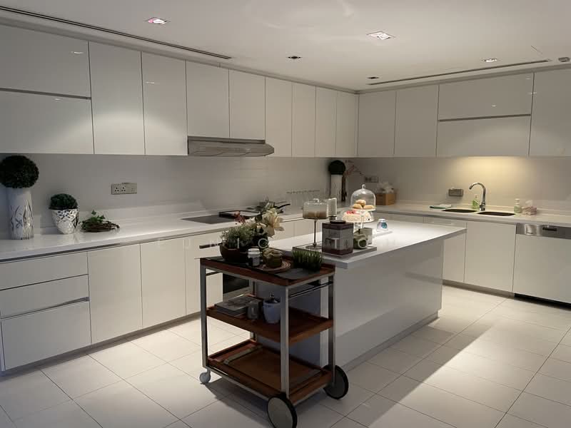 One Shenton, 1 Shenton Way, 4 Bedrooms, 5,963 sqft, Condominium For Rent, by Eunice Toh, 23747205 - PropertyGuru.com.sg