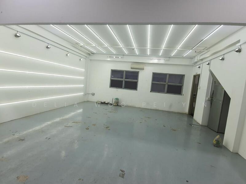 First East Centre, 10 Kaki Bukit Road 2, 2,625 sqft, Factory / Workshop (B2) For Sale, by Delia Woo Pei Yin, 23748851 - CommercialGuru.com.sg