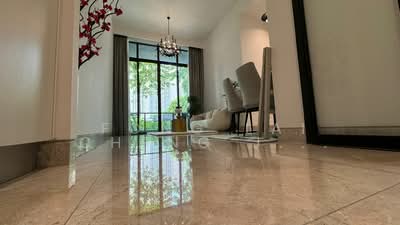 For Rent - Martin Modern