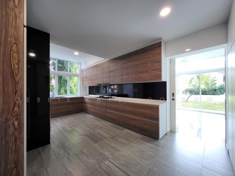 Charming Good Class Bungalow with Pool and Garden, Novena, 5 Bedrooms, 7,500 sqft, Good Class Bungalow For Rent, by Debbie Kate Loo 鲁美娟, 23749765 - PropertyGuru.com.sg