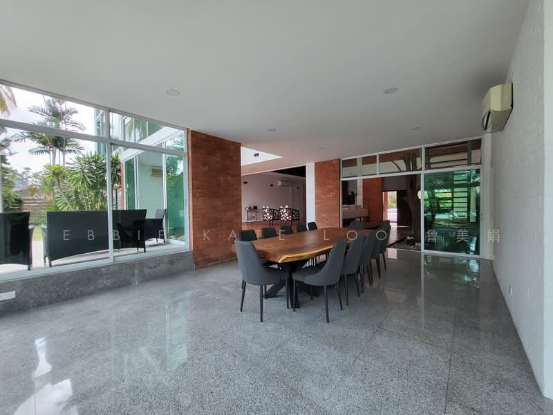 Charming Good Class Bungalow with Pool and Garden, Novena, 5 Bedrooms, 7,500 sqft, Good Class Bungalow For Rent, by Debbie Kate Loo 鲁美娟, 23749765 - PropertyGuru.com.sg