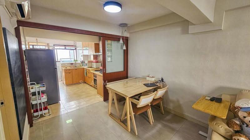 11 Holland Drive, 11 Holland Drive, Tanglin / Holland / Bukit Timah, 2 Bedrooms, 700 sqft, HDB Flat For Rent, by Sam Chin, 23751713 - Kitchen - PropertyGuru.com.sg