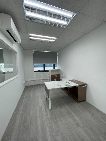 Ubi Techpark, , 2,008 sqft, Light Industrial (B1) For Sale, by Kamani Jethnani, 23754897 - CommercialGuru.com.sg