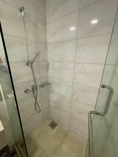 The Central, 6 Eu Tong Sen Street, 743 sqft, Office For Rent, by Jacqueline Loh, 23756534 - CommercialGuru.com.sg