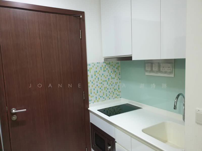 Urban Vista, 8 Tanah Merah Kechil Link, 1 Bedroom, 409 sqft, Condominium For Rent, by Joanne Chia 谢诗琳, 23756993 - Kitchenette - PropertyGuru.com.sg