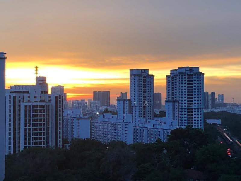 The Rochester Residences, 33 Rochester Drive, Buona Vista / West Coast / Clementi New Town, 3 Bedrooms, 1,861 sqft, Condominium For Rent, by Julie Yap, 23757186 - PropertyGuru.com.sg