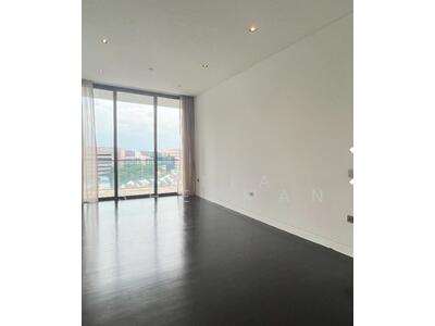 For Rent - Lloyd SixtyFive