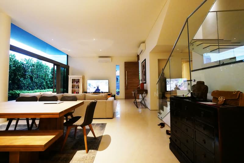 Serangoon Garden, Brockhampton Drive.  Lycee Francais De Singapour., 5 Bedrooms, 4,900 sqft, Semi-Detached House For Rent, by Kent Tan, 23759180 - PropertyGuru.com.sg