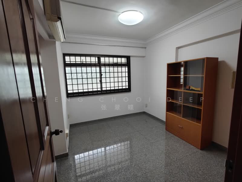332 Sembawang Close, 332 Sembawang Close, Room Rental, 100 sqft, HDB Flat For Rent, by Cheng Chooi Deep, 23765779 - PropertyGuru.com.sg