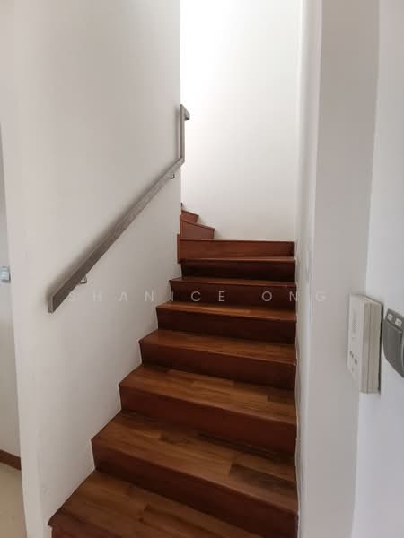 Sims Edge, 1 Geylang East Avenue 2, 2 Bedrooms, 872 sqft, Condominium For Rent, by Shanice ONG, 23766067 - PropertyGuru.com.sg