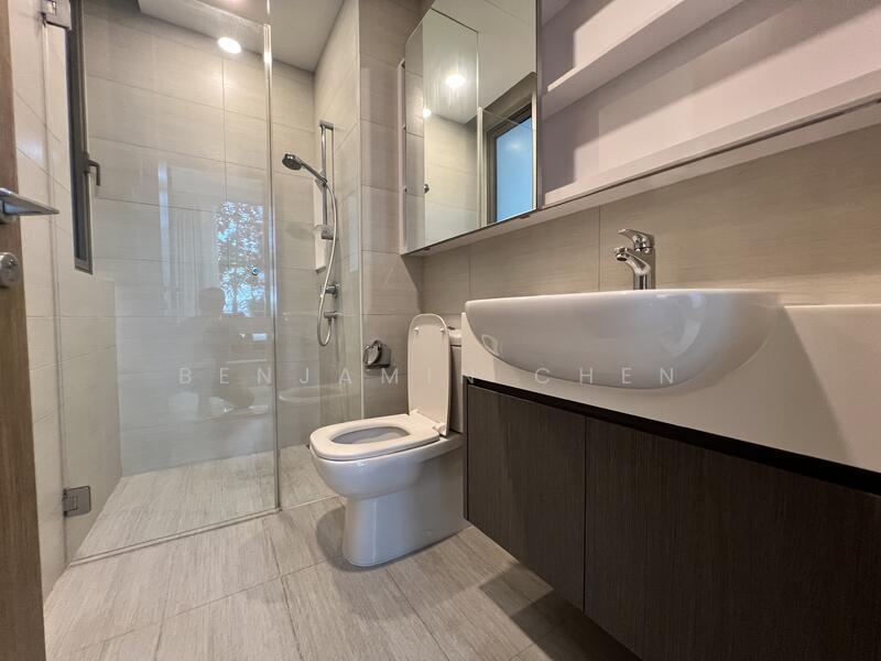 The Tembusu, 107 Tampines Road, 2 Bedrooms, 753 sqft, Condominium For Rent, by Benjamin Chen, 23766673 - Common Bathroom - PropertyGuru.com.sg