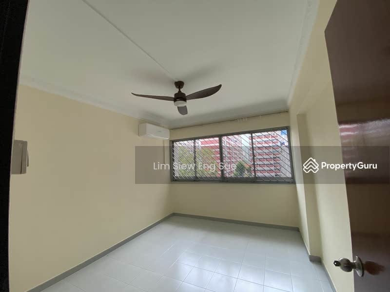 Common bedroom 1