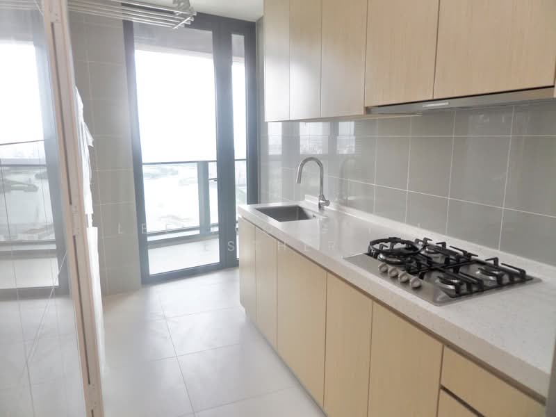 DUO Residences, 1 Fraser Street, 3 Bedrooms, 1,722 sqft, Apartment For Sale, by Lee Yoong Tai Esther, 23767405 - Wet kitchen - PropertyGuru.com.sg