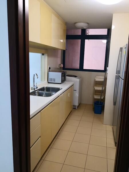 City Square Residences, 8 Kitchener Link, 2 Bedrooms, 840 sqft, Condominium For Rent, by Carmen ., 23768902 - PropertyGuru.com.sg