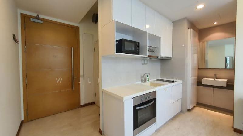 Viz at Holland, 221 Queensway, Tanglin / Holland / Bukit Timah, 2 Bedrooms, 818 sqft, Condominium For Rent, by William Chen, 23770057 - PropertyGuru.com.sg