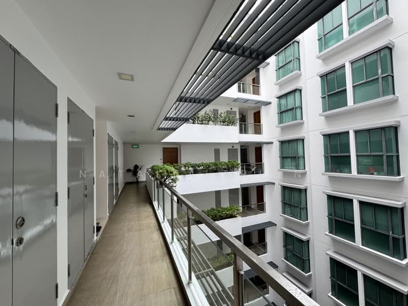 One Oxley Rise, 1 Oxley Rise, 1 Bedroom, 753 sqft, Apartment For Sale, by Natalia Triani, 23770195 - PropertyGuru.com.sg