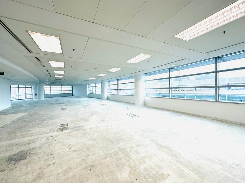 ADVANT GARDE BUSINESS SPACE. Office Setting. In housed Bistro, 7 mins walk MRT, RENTAL INCLUDE CENTRAL AIRCON. Size: 3400, 12000 to 15000 sqft. CALL: +6596881177, 12,000 sqft, Light Industrial (B1) For Rent, by KOH HOONG TSE (ADRIAN), 23772935 - CommercialGuru.com.sg