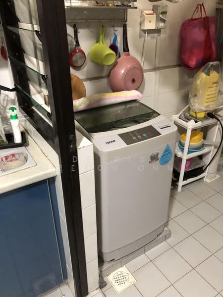 688 Jurong West Central 1, 688 Jurong West Central 1, Room Rental, 130 sqft, HDB Flat For Rent, by Dennis Seetoh Onn, 23774463 - Washer - PropertyGuru.com.sg