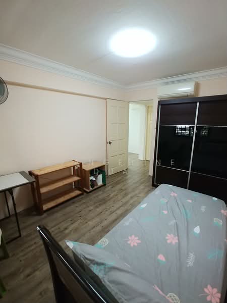 702 West Coast Road, 702 West Coast Road, 2 Bedrooms, 721 sqft, HDB Flat For Rent, by Evangeline Dua, 23774944 - PropertyGuru.com.sg