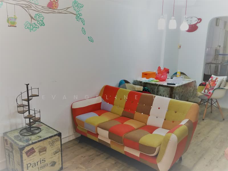 702 West Coast Road, 702 West Coast Road, 2 Bedrooms, 721 sqft, HDB Flat For Rent, by Evangeline Dua, 23774944 - PropertyGuru.com.sg