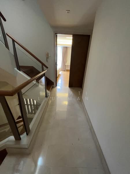 Greenwood crescents, Greenwood crescents, 5 Bedrooms, 3,801 sqft, Terraced House For Rent, by Suriati Liusman, 23776588 - PropertyGuru.com.sg