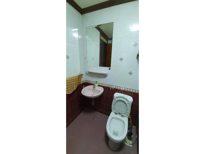 Sarhad Ville, 45 - 59C Lorong Sarhad, Room Rental, 300 sqft, Condominium For Rent, by Leo Wu, 23776713 - PropertyGuru.com.sg