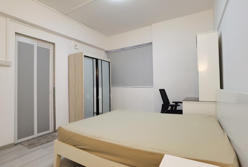 People's Park Centre - J. Master Bedroom