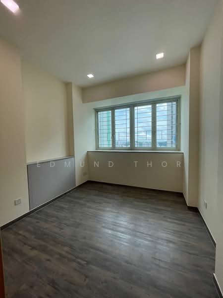 Queens, 10 Stirling Road, 4 Bedrooms, 2,336 sqft, Condominium For Rent, by Edmund Thor, 23778732 - PropertyGuru.com.sg