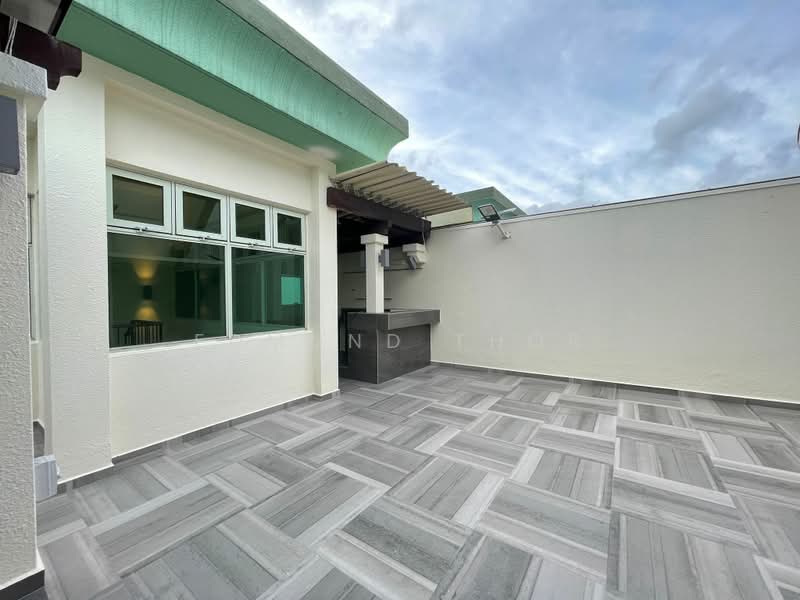Queens, 10 Stirling Road, 4 Bedrooms, 2,336 sqft, Condominium For Rent, by Edmund Thor, 23778732 - PropertyGuru.com.sg