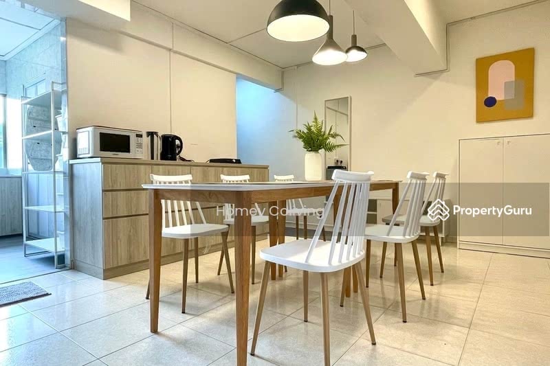 Renovated Common living dining - Bright and windy - Naturally ventilated with fresh air