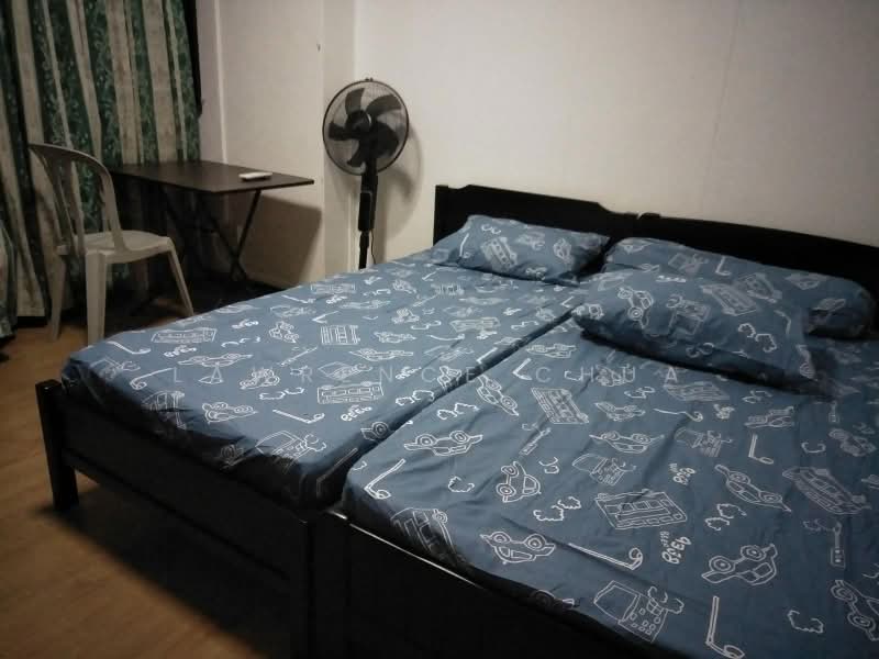 284 Toh Guan Road, 284 Toh Guan Road, Room Rental, 60 sqft, HDB Flat For Rent, by Lawrence Chua, 23783774 - PropertyGuru.com.sg