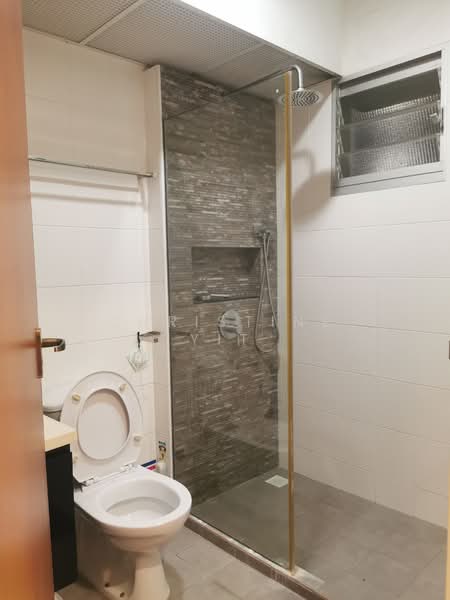 For Rent - 432A Sengkang West Way