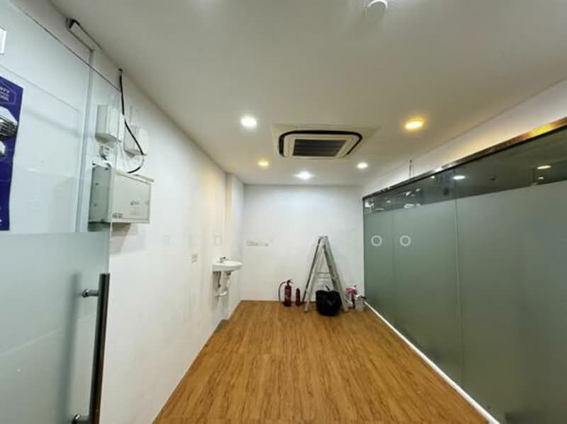 Le Regal, 340 Geylang Road, 140 sqft, Shop / Shophouse For Sale, by Freddy Choo, 23785022 - CommercialGuru.com.sg