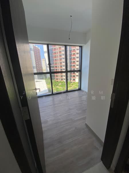 Riverfront Residences, 41 Hougang Avenue 7, Serangoon / Thomson (D19-20), Hougang / Punggol / Sengkang, 3 Bedrooms, 915 sqft, Condominium For Sale, by Janice Farm, 23785793 - PropertyGuru.com.sg