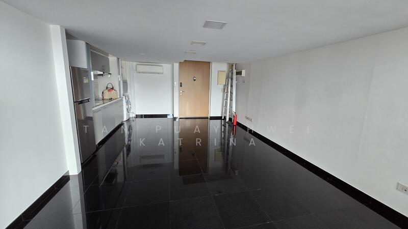 The Central, 6 Eu Tong Sen Street, 923 sqft, Office For Sale, by Tan Puay Hwee Katrina, 23787581 - CommercialGuru.com.sg