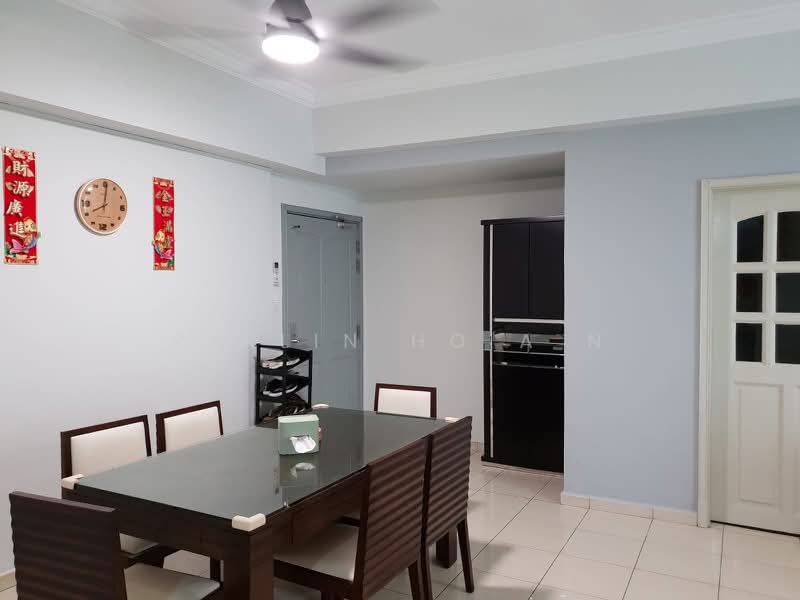 The Sunny Spring, 50 Lorong 40 Geylang, 3 Bedrooms, 1,200 sqft, Apartment For Rent, by Perlin Ho A N, 23788363 - PropertyGuru.com.sg