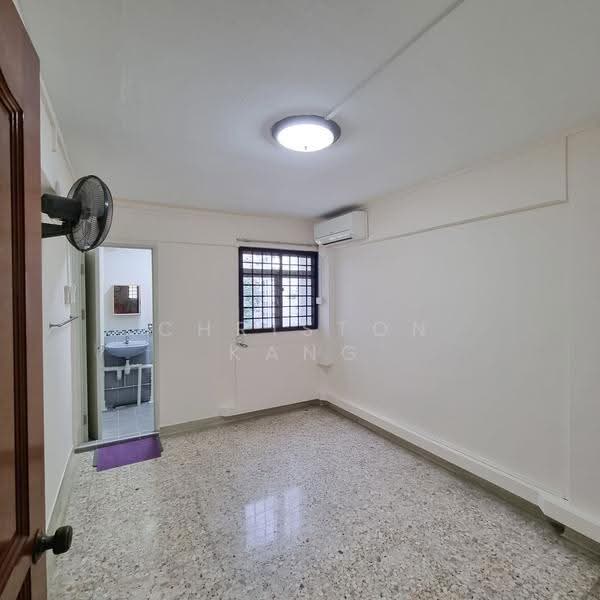 541 Ang Mo Kio Avenue 10, 541 Ang Mo Kio Avenue 10, Ang Mo Kio / Bishan / Thomson, Room Rental, 150 sqft, HDB Flat For Rent, by Christon Kang, 23788377 - PropertyGuru.com.sg