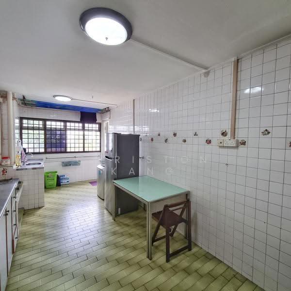 541 Ang Mo Kio Avenue 10, 541 Ang Mo Kio Avenue 10, Ang Mo Kio / Bishan / Thomson, Room Rental, 150 sqft, HDB Flat For Rent, by Christon Kang, 23788377 - PropertyGuru.com.sg