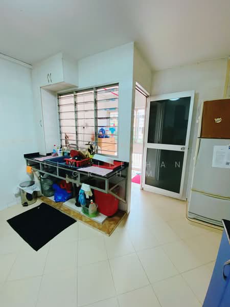 160 Pasir Ris Street 13, 160 Pasir Ris Street 13, 4 Bedrooms, 1,571 sqft, HDB Flat For Sale, by Lim Jie Han Graham, 23788556 - PropertyGuru.com.sg
