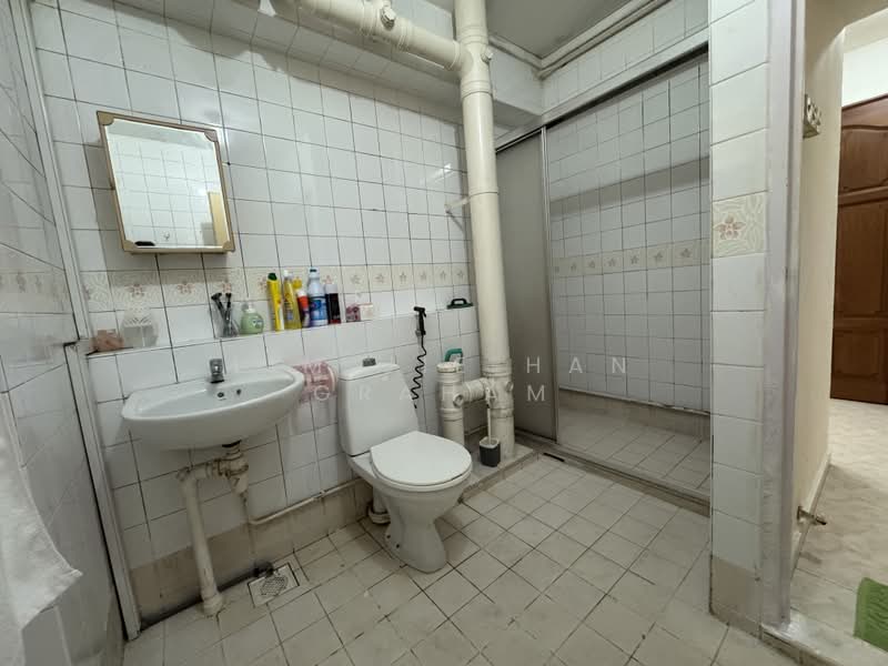 160 Pasir Ris Street 13, 160 Pasir Ris Street 13, Pasir Ris / Tampines, 4 Bedrooms, 1,571 sqft, HDB Flat For Sale, by Lim Jie Han Graham, 23788556 - PropertyGuru.com.sg