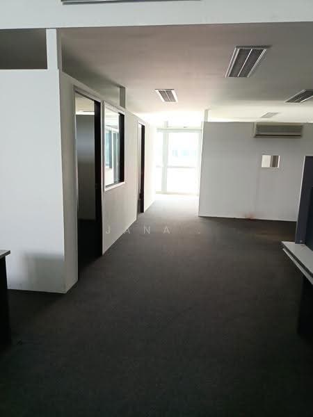 Enterprise Hub, 34 Toh Guan Road East, Boon Lay / Jurong / Tuas, 2,500 sqft, Factory / Workshop (B2) For Rent, by Jana ., 23790285 - CommercialGuru.com.sg