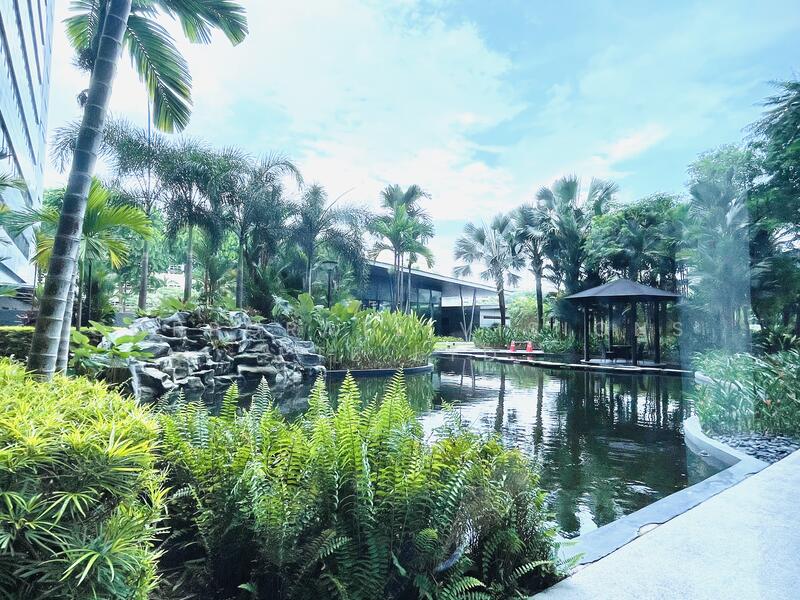 MODERN BUSINESS SPACE @ City Fringe with Grand Reception. Semi-fitted, Aircon. 5 Mins Bendemeer MRT, Size: 7000~9000 sqft. CONTACT: +6596881177 Adrian.Koh@corporatevisions.com.sg, 7,300 sqft, Light Industrial (B1) For Rent, by KOH HOONG TSE (ADRIAN), 23790707 - CommercialGuru.com.sg