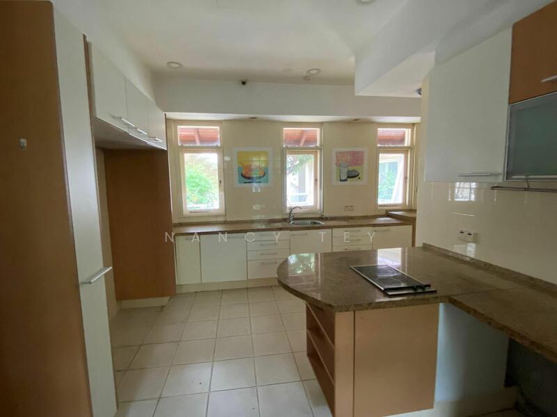 For Sale - Chatsworth Park