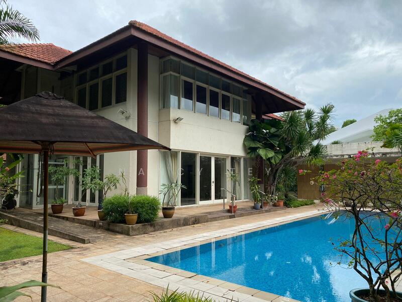 For Sale - Chatsworth Park