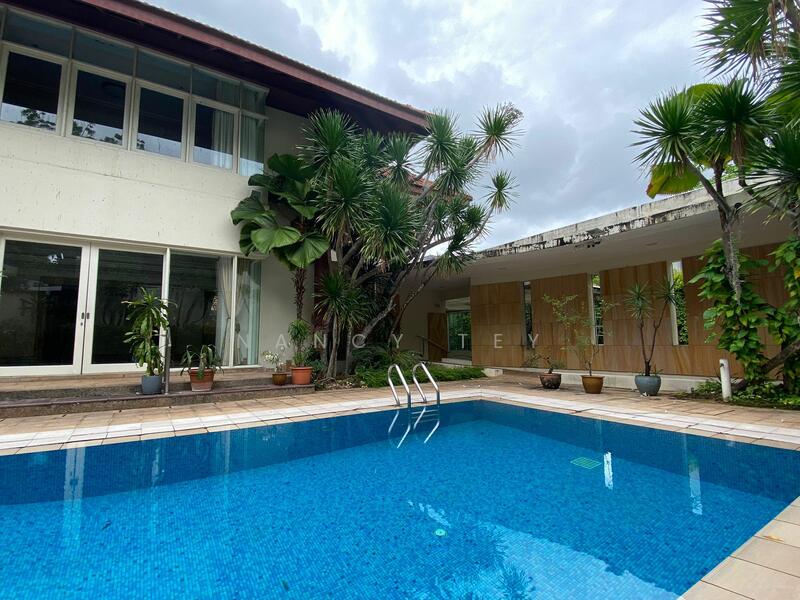 For Sale - Chatsworth Park
