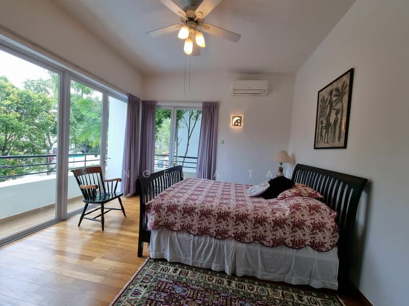 Woodgrove Estate, 22 Woodgrove Avenue, 6 Bedrooms, 5,000 sqft, Detached House For Sale, by Angelia Tan, 23792366 - Bedroom - PropertyGuru.com.sg